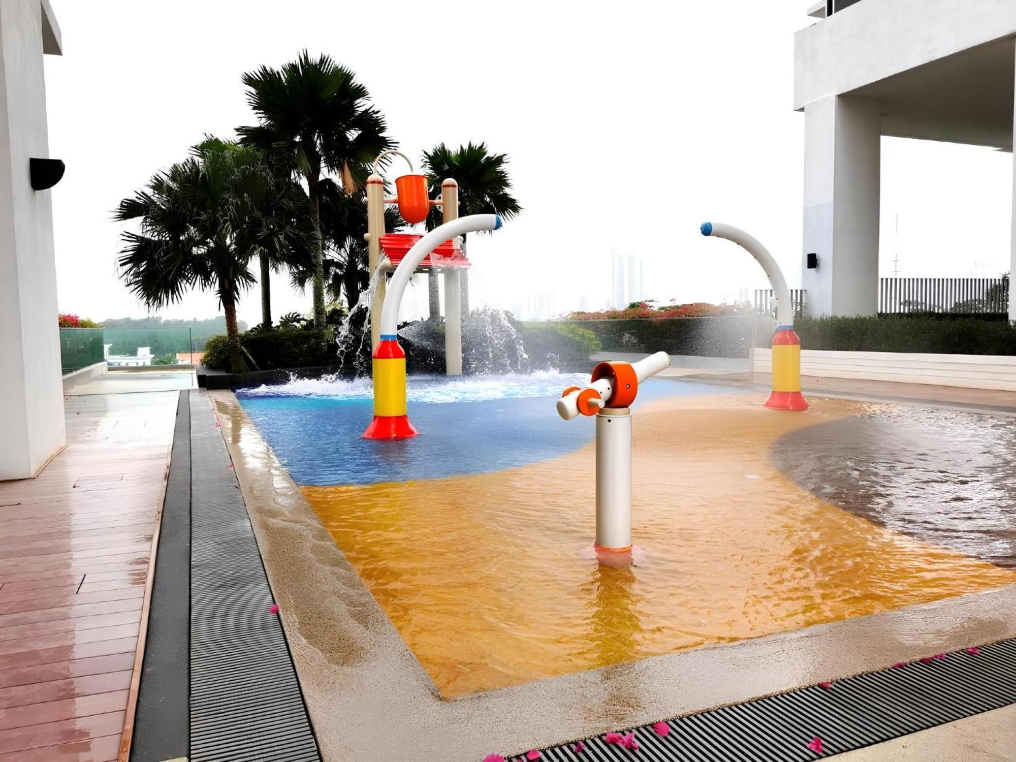 Mid Valley Megamall View Southkey Mosaic 3br 2free By Natol Apartemen *