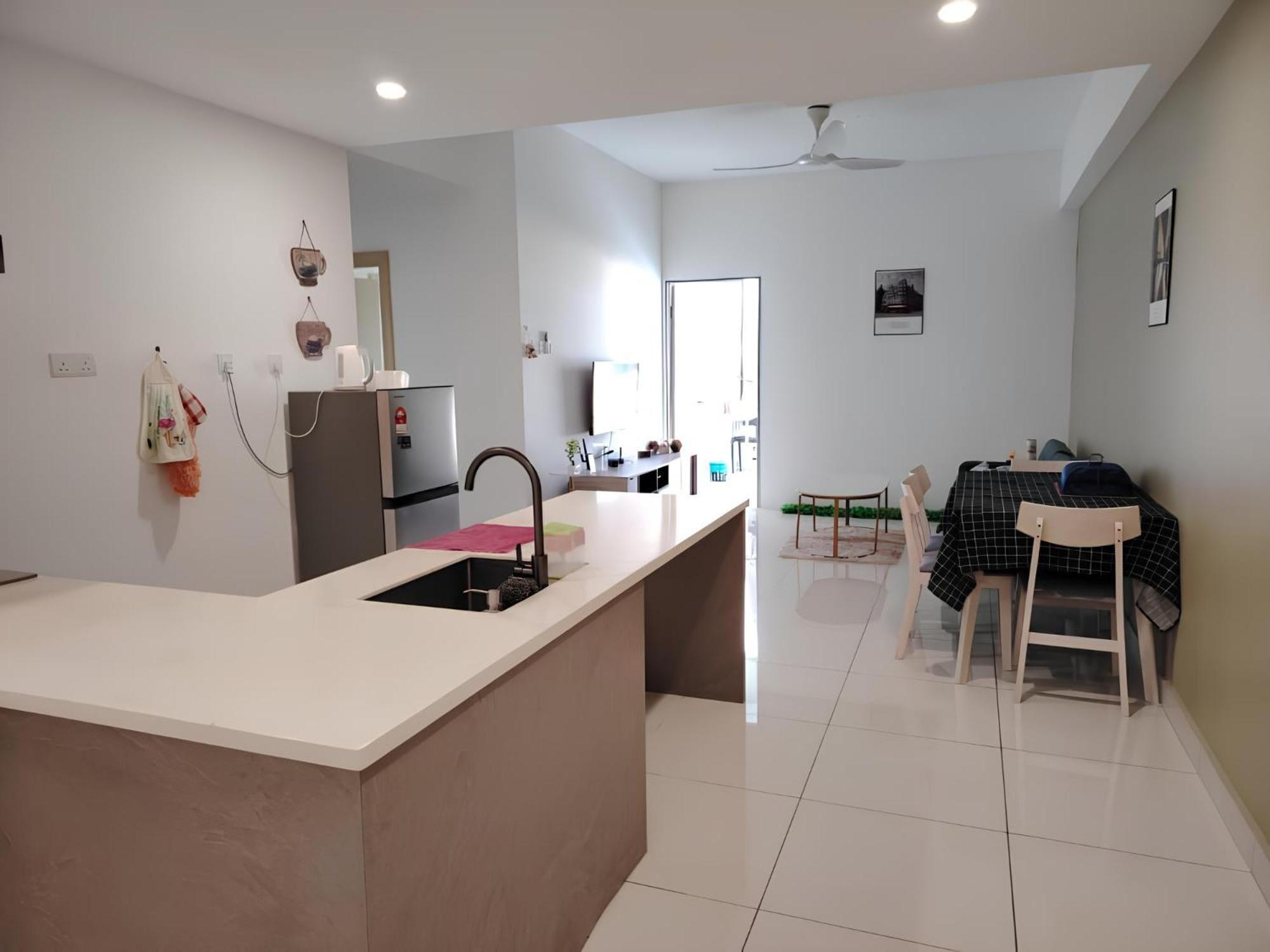 Mid Valley Megamall View Southkey Mosaic 3br 2free By Natol Apartemen Johor Bahru