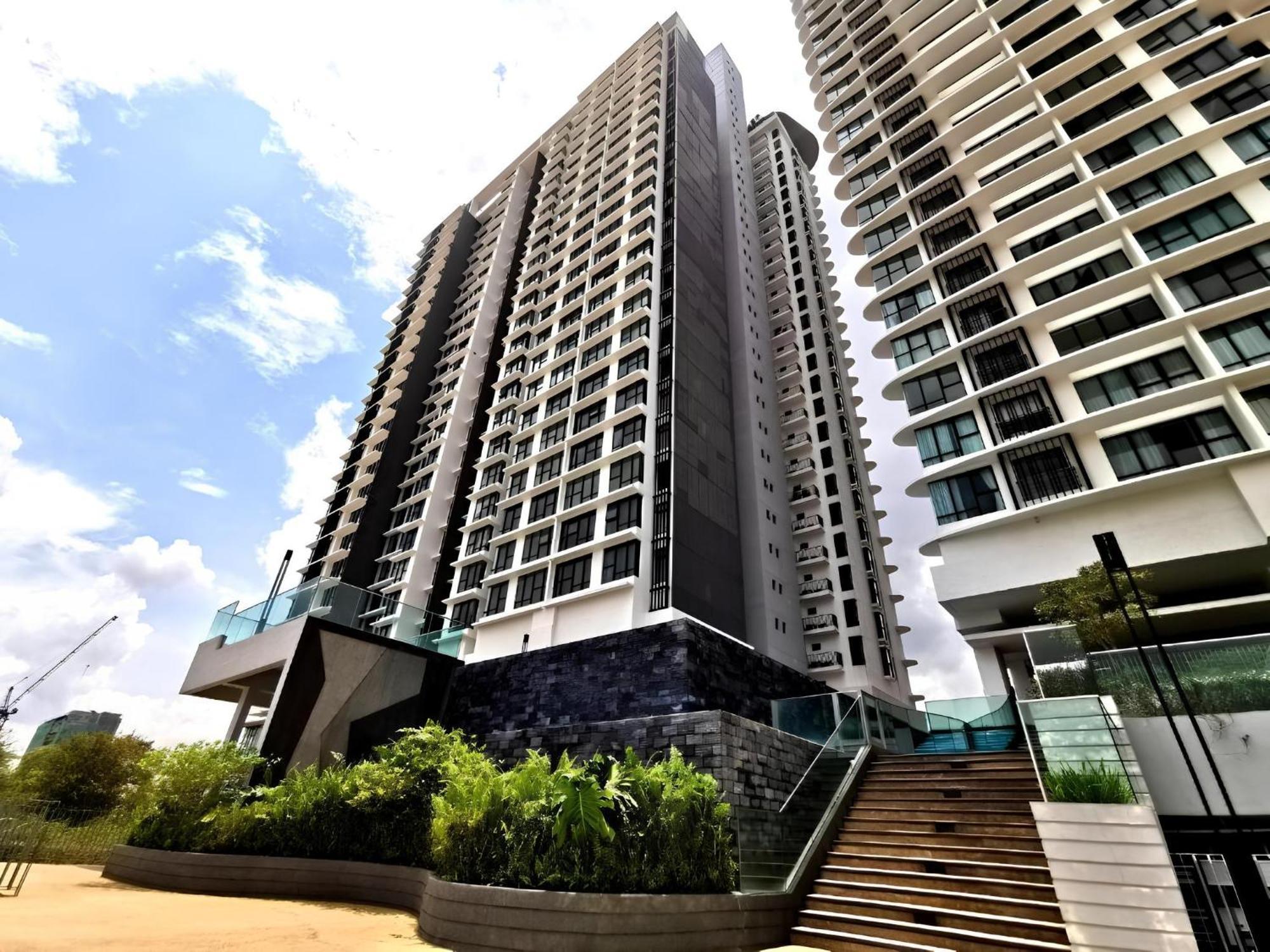 Mid Valley Megamall View Southkey Mosaic 3br 2free By Natol Apartment